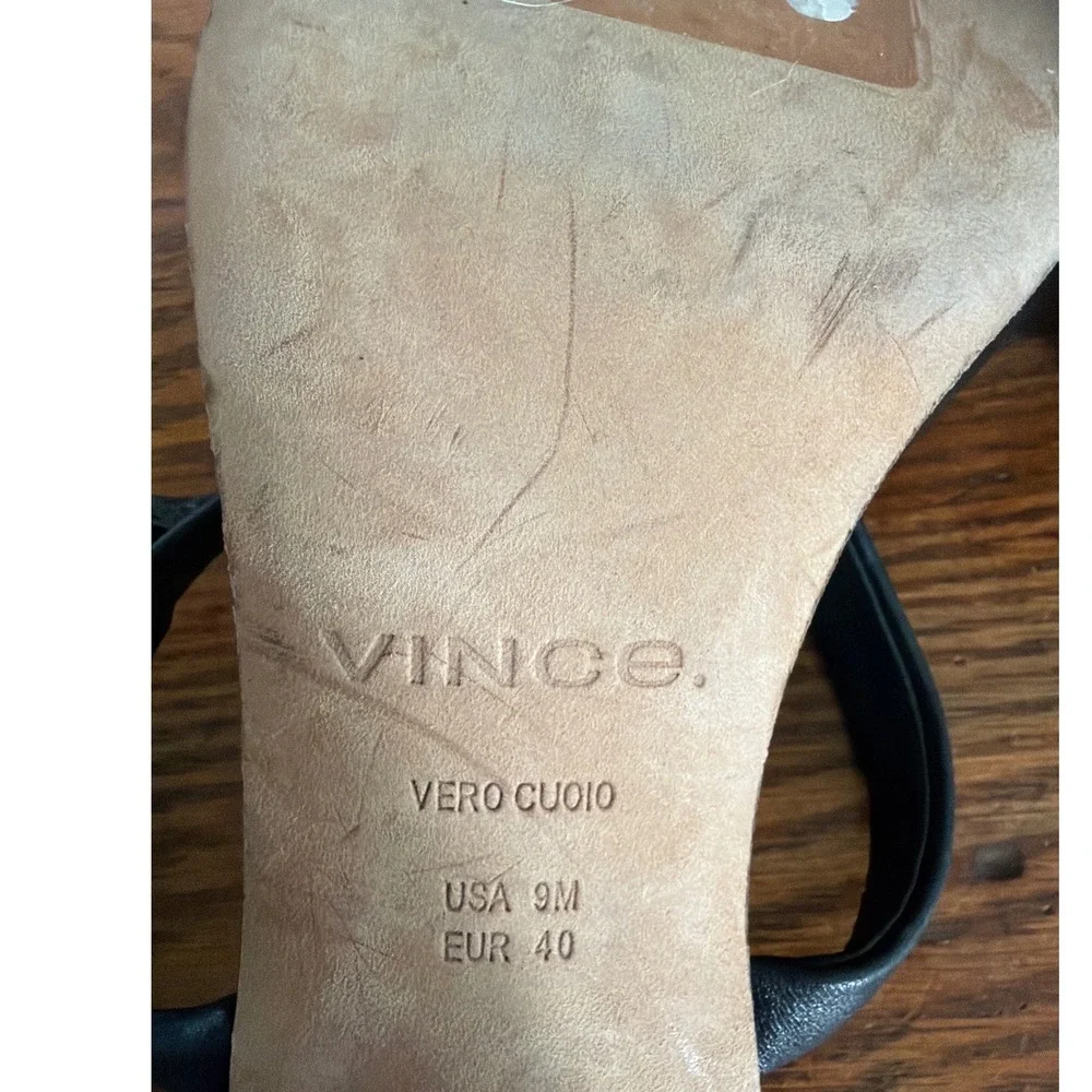 Vince both block vero